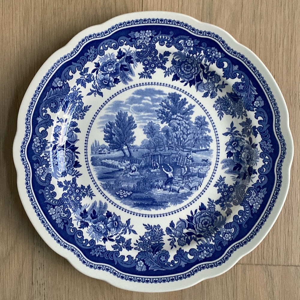 Shepherd's Crossing - Spode Blue Room English Countryside Dinner Plate